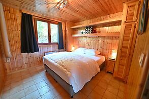 Chalet in Beffe With Hot Tub & Valley Views