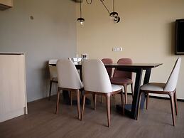 Nice Hill Lodge, 2 Bathrooms, Near Maastricht