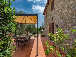 Sun-kissed Holiday Home