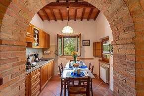 Sun-kissed Holiday Home