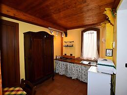 Apartment With Pool, Rignano