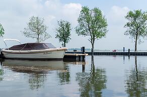 Houseboat Sneekermeer With Sun Deck