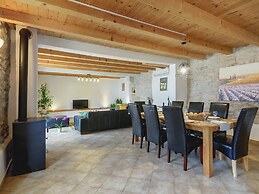 Villa in Batlug With Private Pool