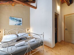Villa in Batlug With Private Pool