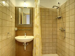 Villa in Batlug With Private Pool