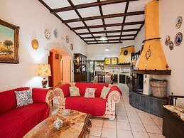 Pet-friendly Villa w/ Pool