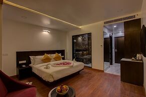 WoodRock Hotel Manali