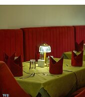 WoodRock Hotel Manali