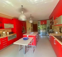 Impeccable 5 Bed House in Santa Cruz do Douro