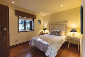 Impeccable 5 Bed House in Santa Cruz do Douro