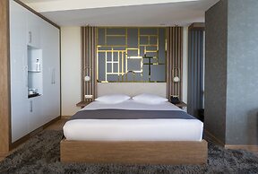 Cabir Deluxe Hotel