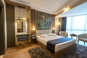 Cabir Deluxe Hotel