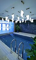 Cabir Deluxe Hotel
