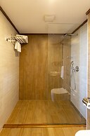 Cabir Deluxe Hotel