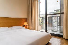 Taihua Wutong Hotel