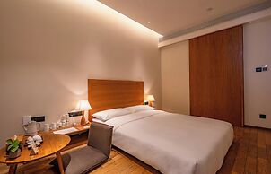 Taihua Wutong Hotel