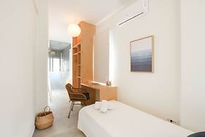 Ammos Suite