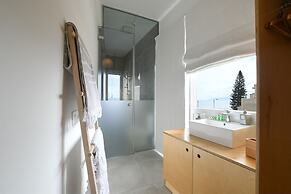 Ammos Suite