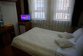 Nora Otel
