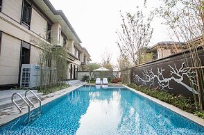 Alcadia Hotel