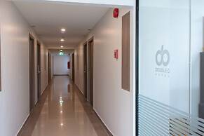 Double D Hotel