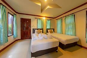 Tom Pizza Resort