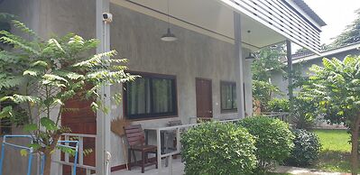 Tom Pizza Resort