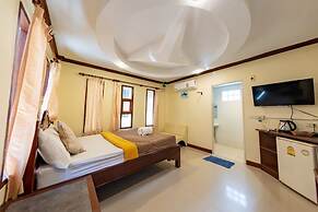 Tom Pizza Resort
