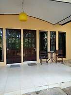 Tom Pizza Resort
