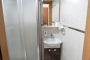 Loss Hotel