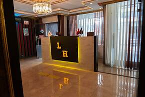 Loss Hotel