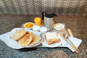 Goroomgo Puri Inn Puri