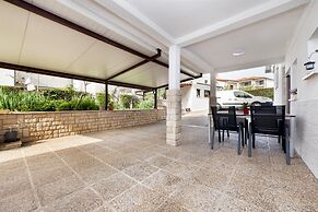 Apartments and Room Silvana