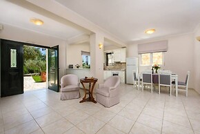 Jasmine Luxury Villa With Private Pool