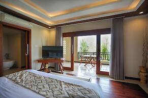 The Grand Villandra Resort