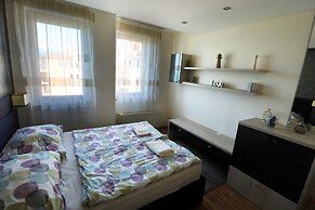 Galerius Golden Beach Apartment