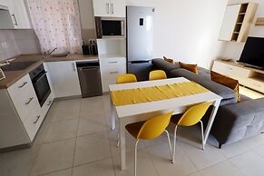 Galerius Golden Beach Apartment