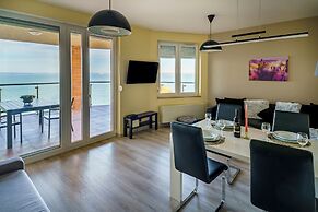 Galerius Golden Beach Apartment
