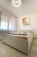 Galerius Golden Beach Apartment
