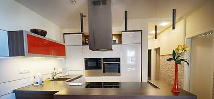 Galerius Golden Beach Apartment