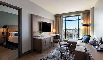 Thompson Savannah, by Hyatt