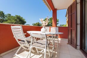 Apartments with Shared Pool Villa Rossella 1