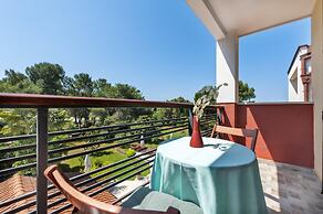 Apartments with Shared Pool Villa Rossella 1