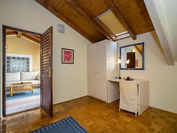 Apartments with Shared Pool Villa Rossella 1