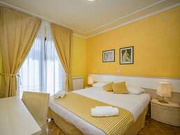 Apartments with Shared Pool Villa Rossella 1