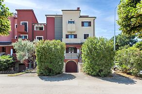 Apartments with Shared Pool Villa Rossella 1