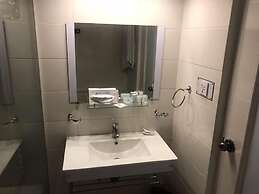 Hotel Shalimar