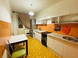 Apartment Hanaka Brateevskaya 18