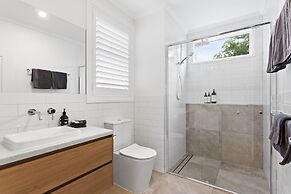 Sierra Cottage
