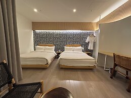 Hound Garden&Terrace Hotel